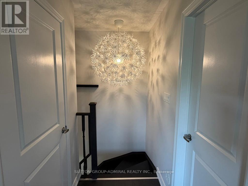 320 - 199 Pine Grove Road, Vaughan, Ontario  L4L 2H7 - Photo 8 - N13160036