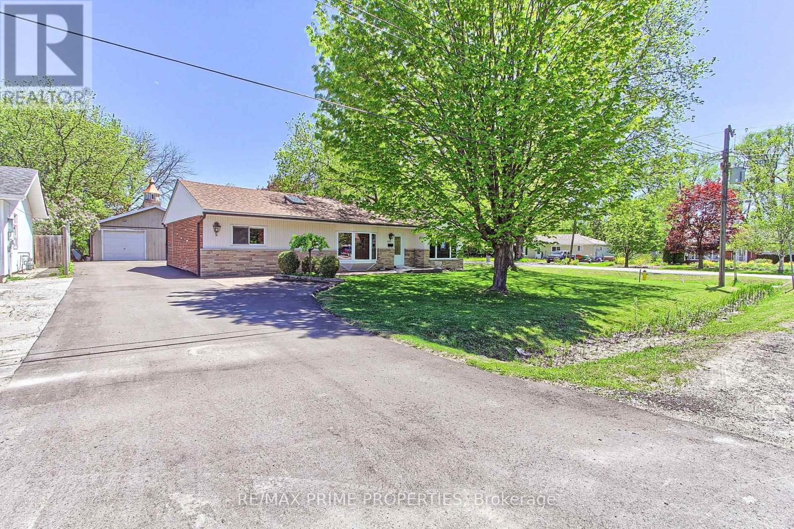 63 Ruta Crescent, Georgina, Ontario  L4P 1C5 - Photo 3 - N13160040