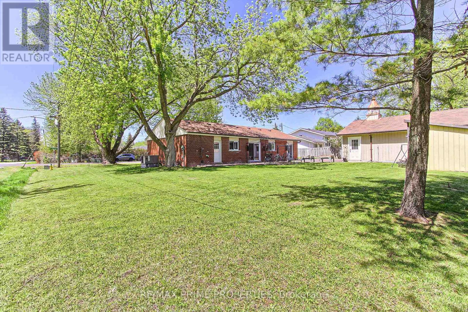 63 Ruta Crescent, Georgina, Ontario  L4P 1C5 - Photo 30 - N13160040