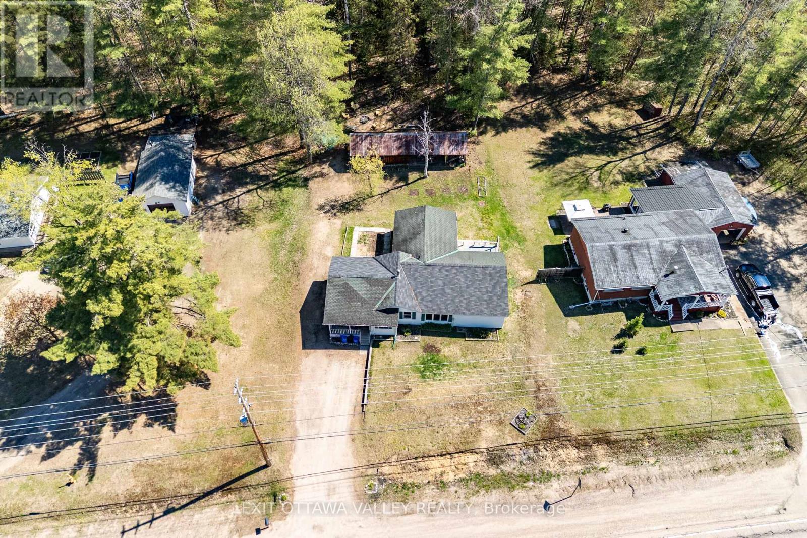 32848 Highway 17 Highway, Laurentian Hills, Ontario  K0J 1P0 - Photo 47 - X12943134