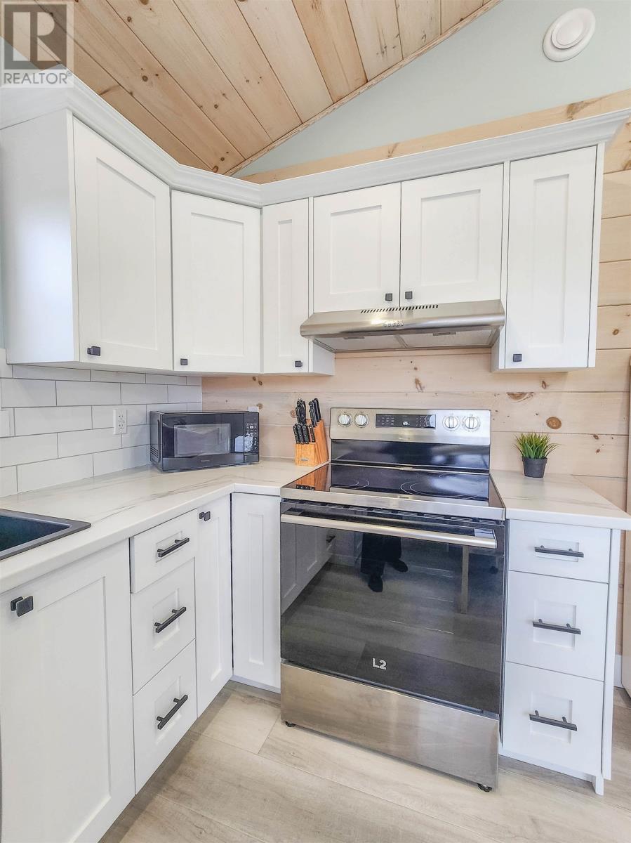 543 Ives Point, Miscouche, Prince Edward Island  C0B 1T0 - Photo 15 - 202611776