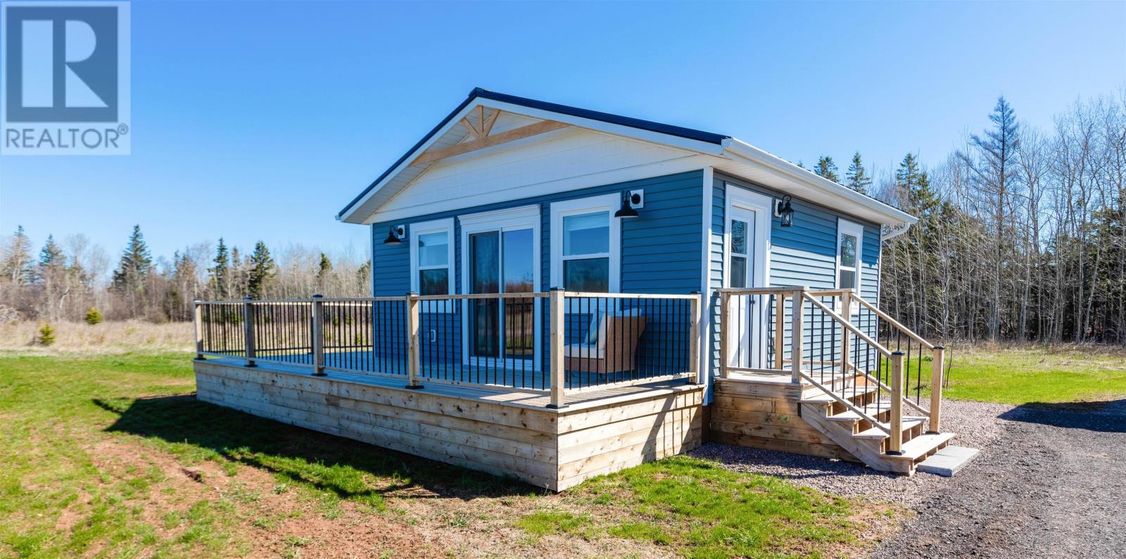543 Ives Point, Miscouche, Prince Edward Island  C0B 1T0 - Photo 2 - 202611776