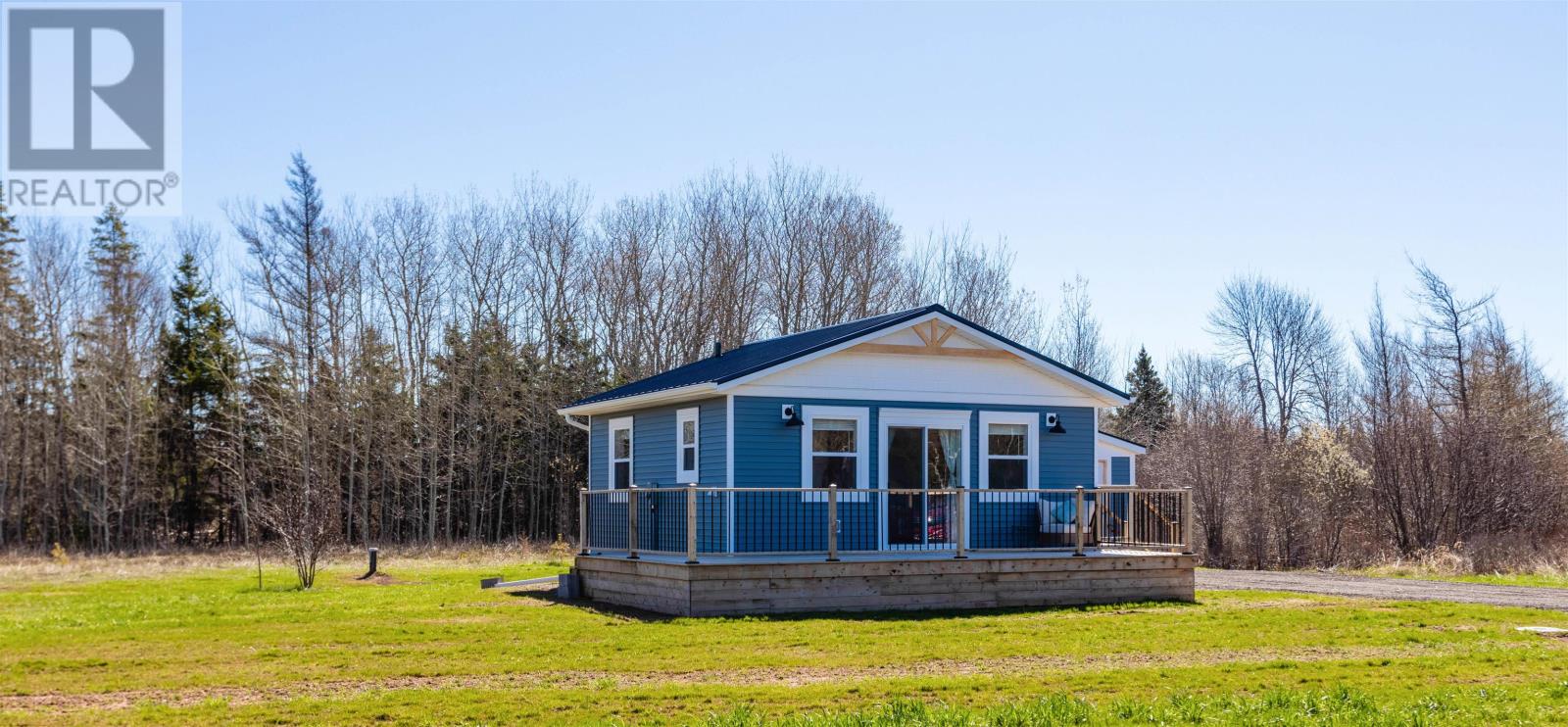 543 Ives Point, Miscouche, Prince Edward Island  C0B 1T0 - Photo 4 - 202611776