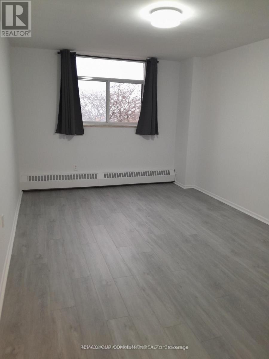 404 - 5 Frith Road, Toronto, Ontario  M3N 2L5 - Photo 2 - W13160070