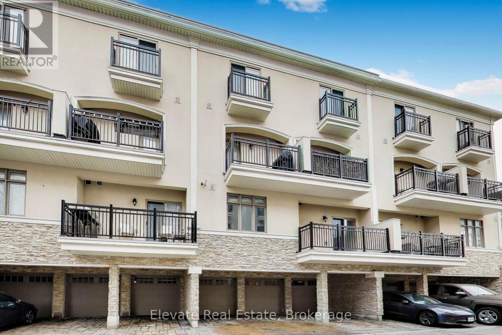 24 - 3083 Cawthra Road, Mississauga, Ontario  L4Y 3Y5 - Photo 2 - W13160072