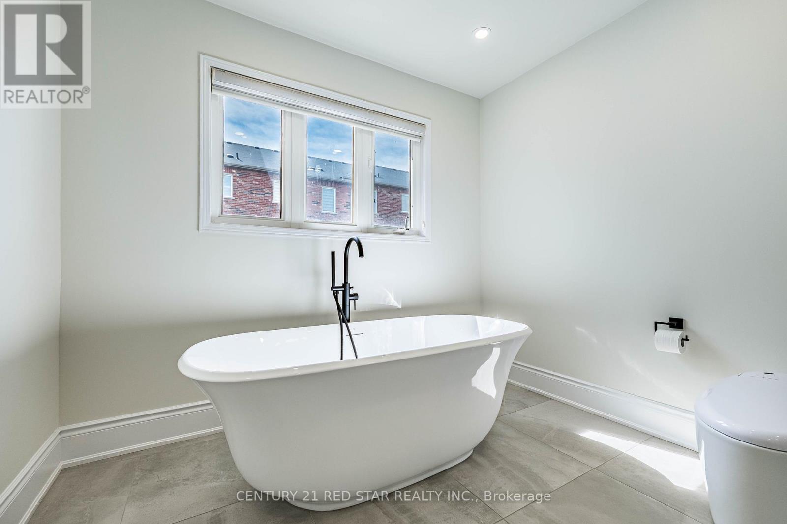 396 Derrydale Drive, Mississauga, Ontario  L5W 0E1 - Photo 23 - W13160074