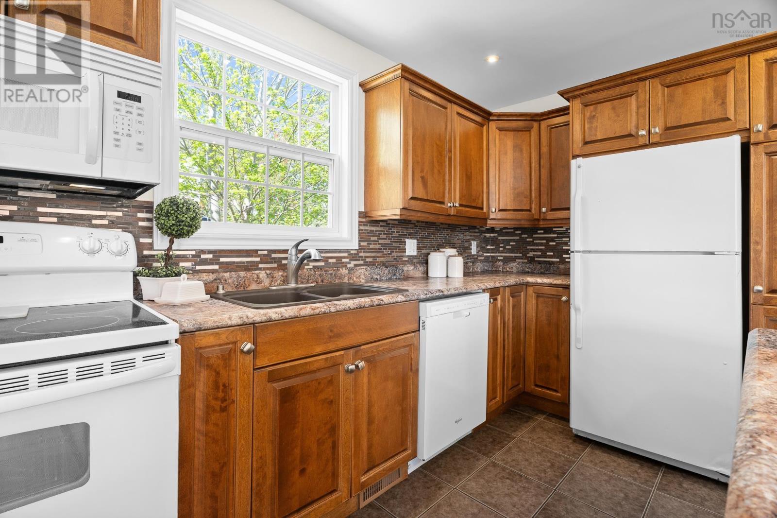 117 Melrose Avenue, Halifax, Nova Scotia  B3N 2E6 - Photo 19 - 202611745