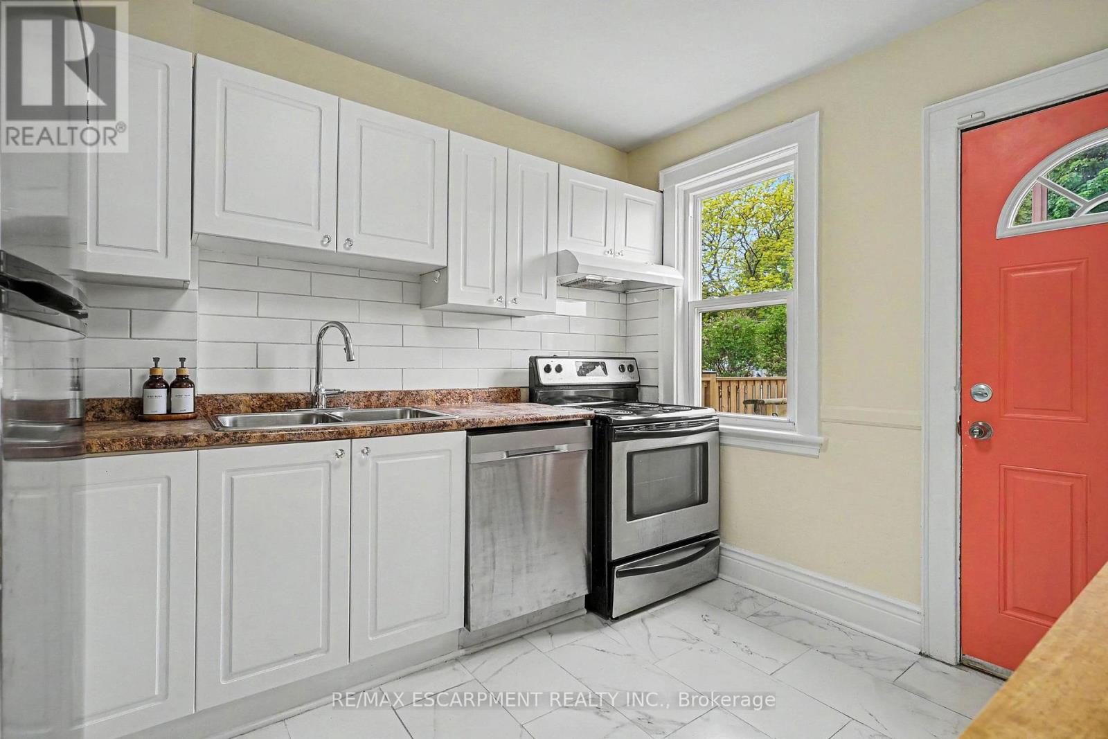 30 Province Street S, Hamilton, Ontario  L8K 2K6 - Photo 11 - X13159976