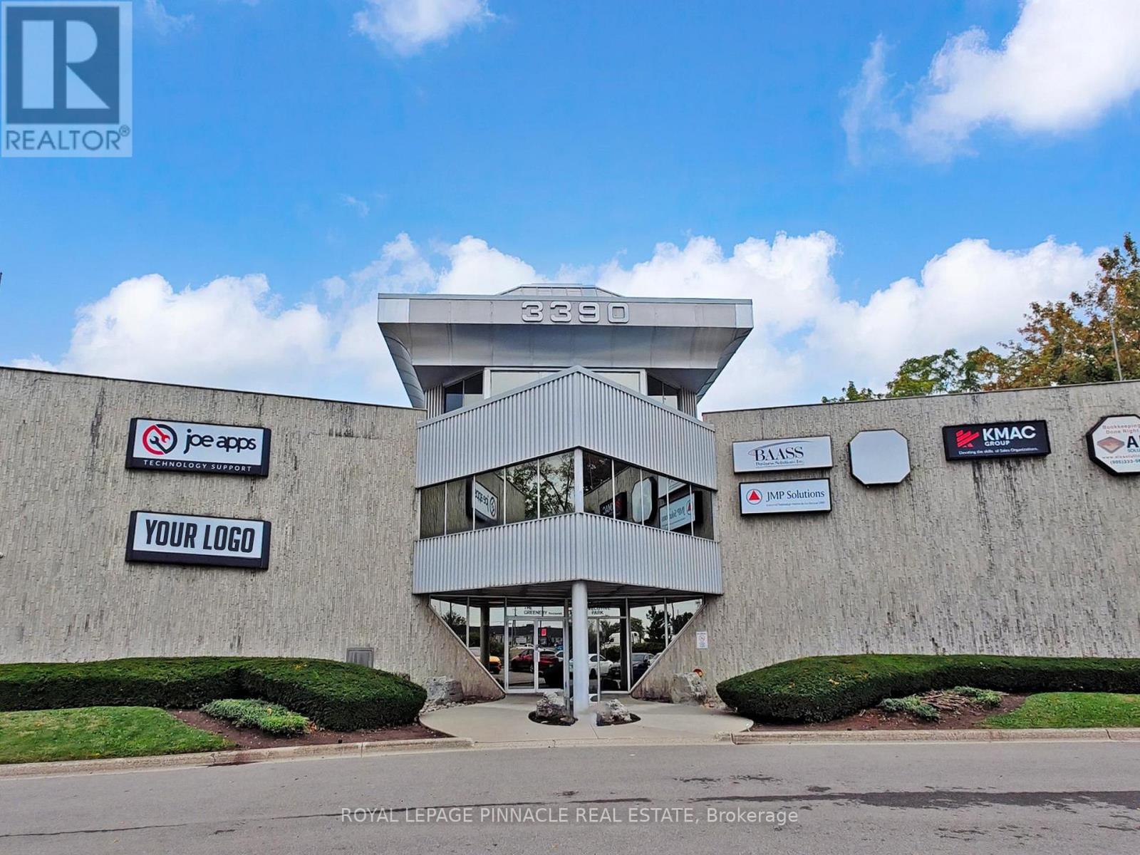 302-08 - 3390 SOUTH SERVICE ROAD, Burlington, Ontario