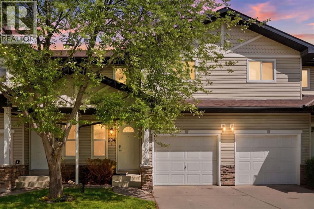 204, 760 Railway Gate SW, Airdrie, Alberta