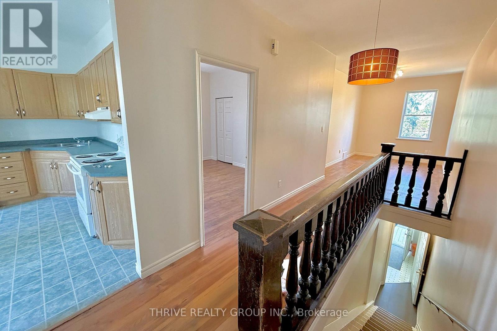 2 - 385 Central Avenue, London East, Ontario  N6B 2E3 - Photo 4 - X13160084