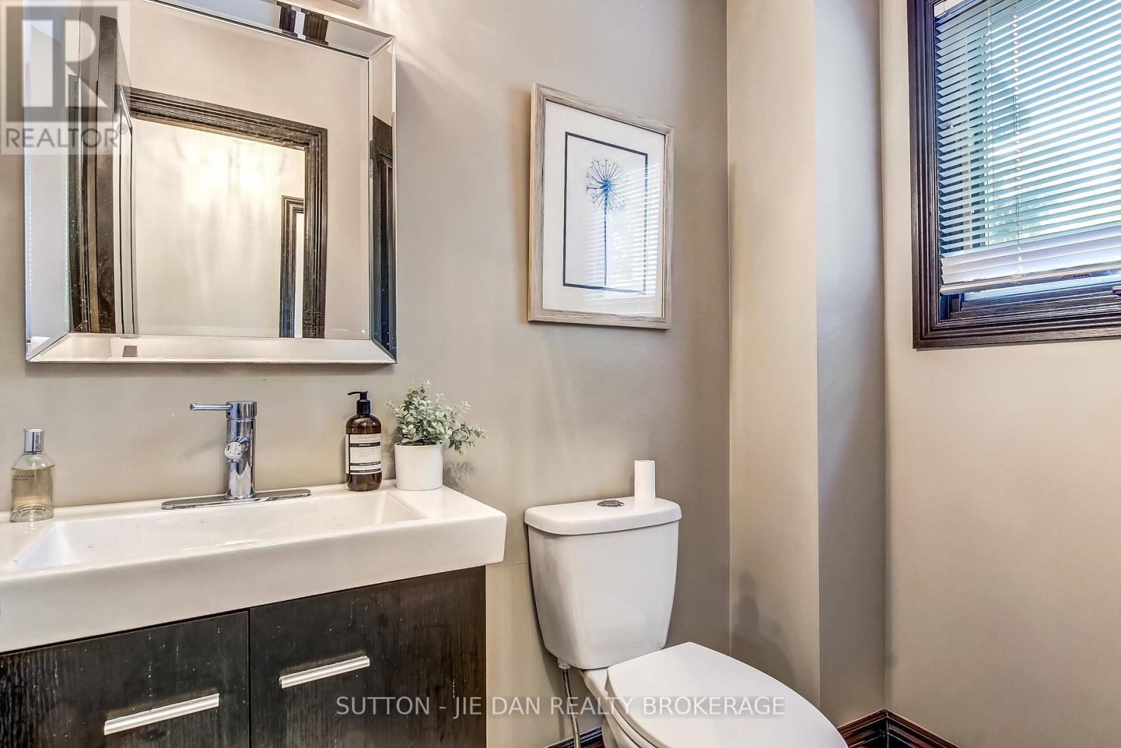 260 Chesham Avenue, London North, Ontario  N6G 3V3 - Photo 11 - X13160098