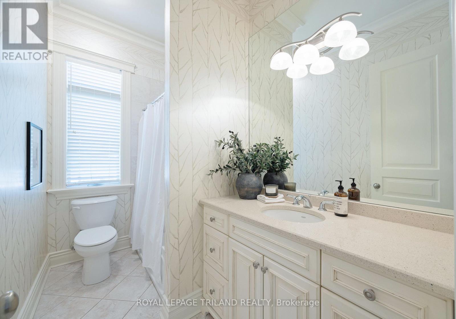 1353 Shore Road, London South, Ontario  N6K 4Z8 - Photo 27 - X13160168