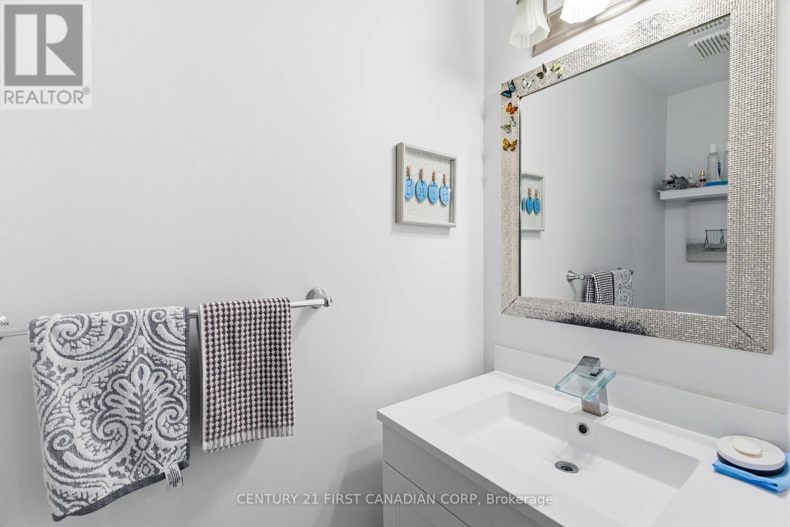 23 - 20 Kernohan Parkway, London South, Ontario  N6J 4Y3 - Photo 11 - X13160224