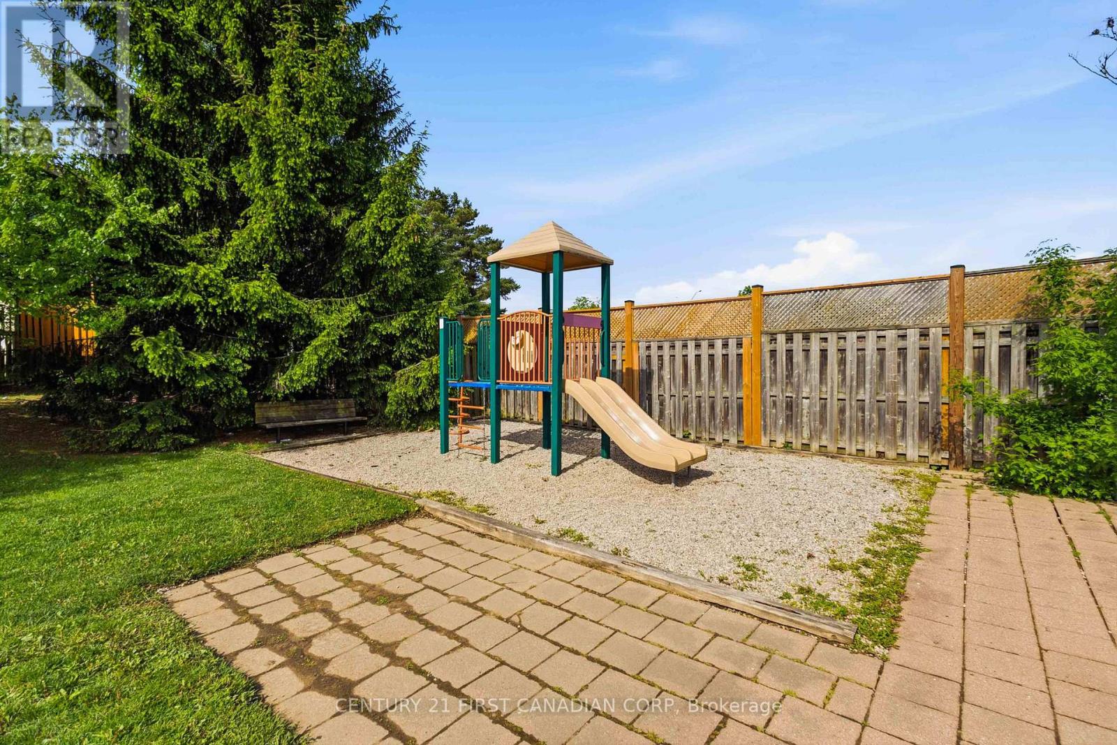 23 - 20 Kernohan Parkway, London South, Ontario  N6J 4Y3 - Photo 22 - X13160224