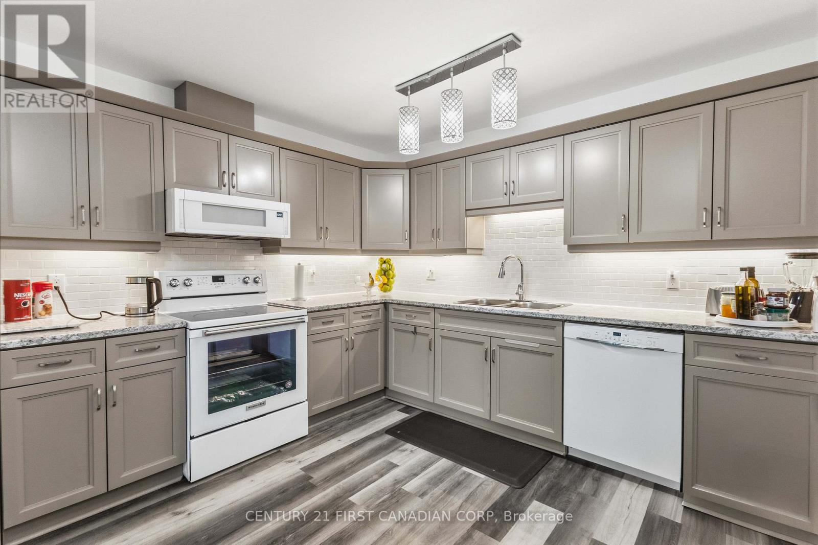 23 - 20 Kernohan Parkway, London South, Ontario  N6J 4Y3 - Photo 5 - X13160224