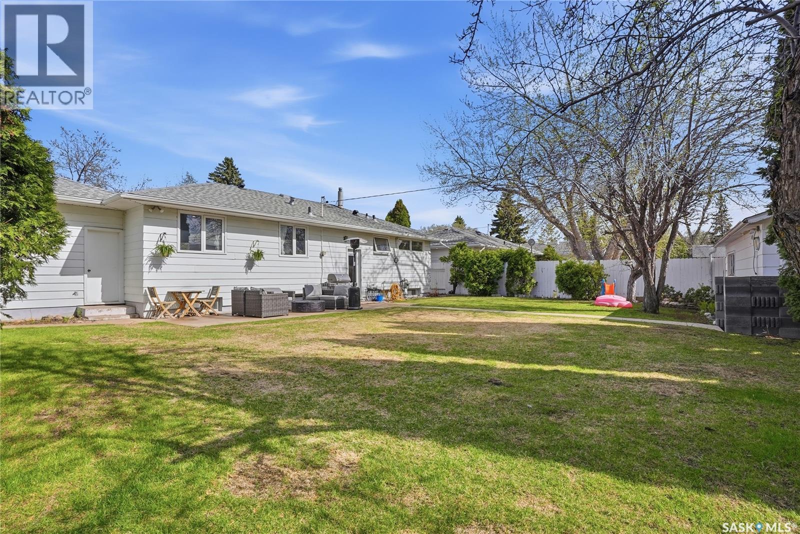 1918 Ewart Avenue, Saskatoon, Saskatchewan  S7J 1X7 - Photo 53 - SK036549