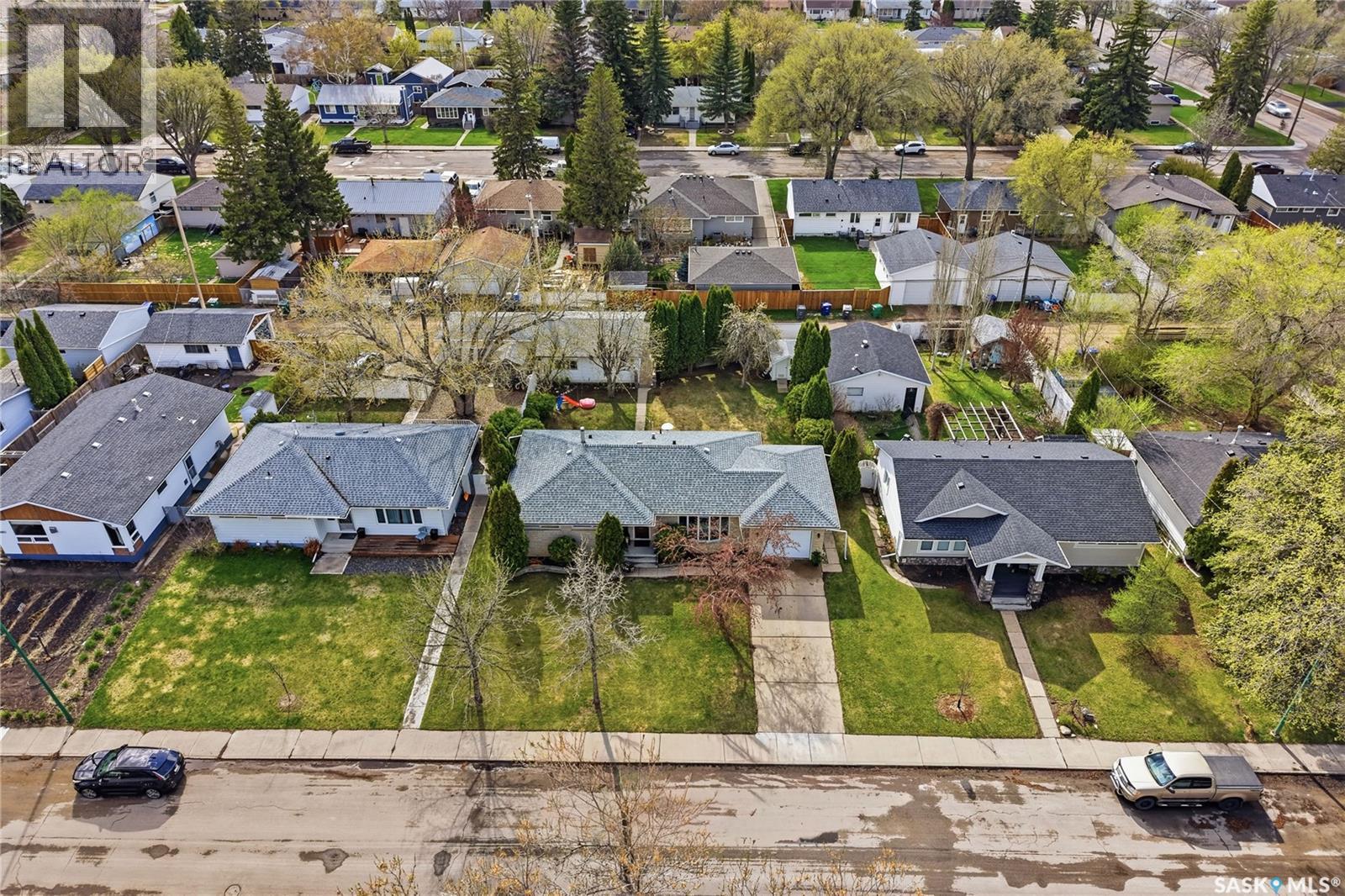 1918 Ewart Avenue, Saskatoon, Saskatchewan  S7J 1X7 - Photo 61 - SK036549
