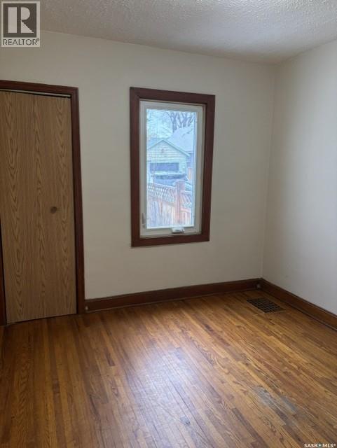 2230 Winnipeg Street, Regina, Saskatchewan  S4P 1H1 - Photo 11 - SK036538