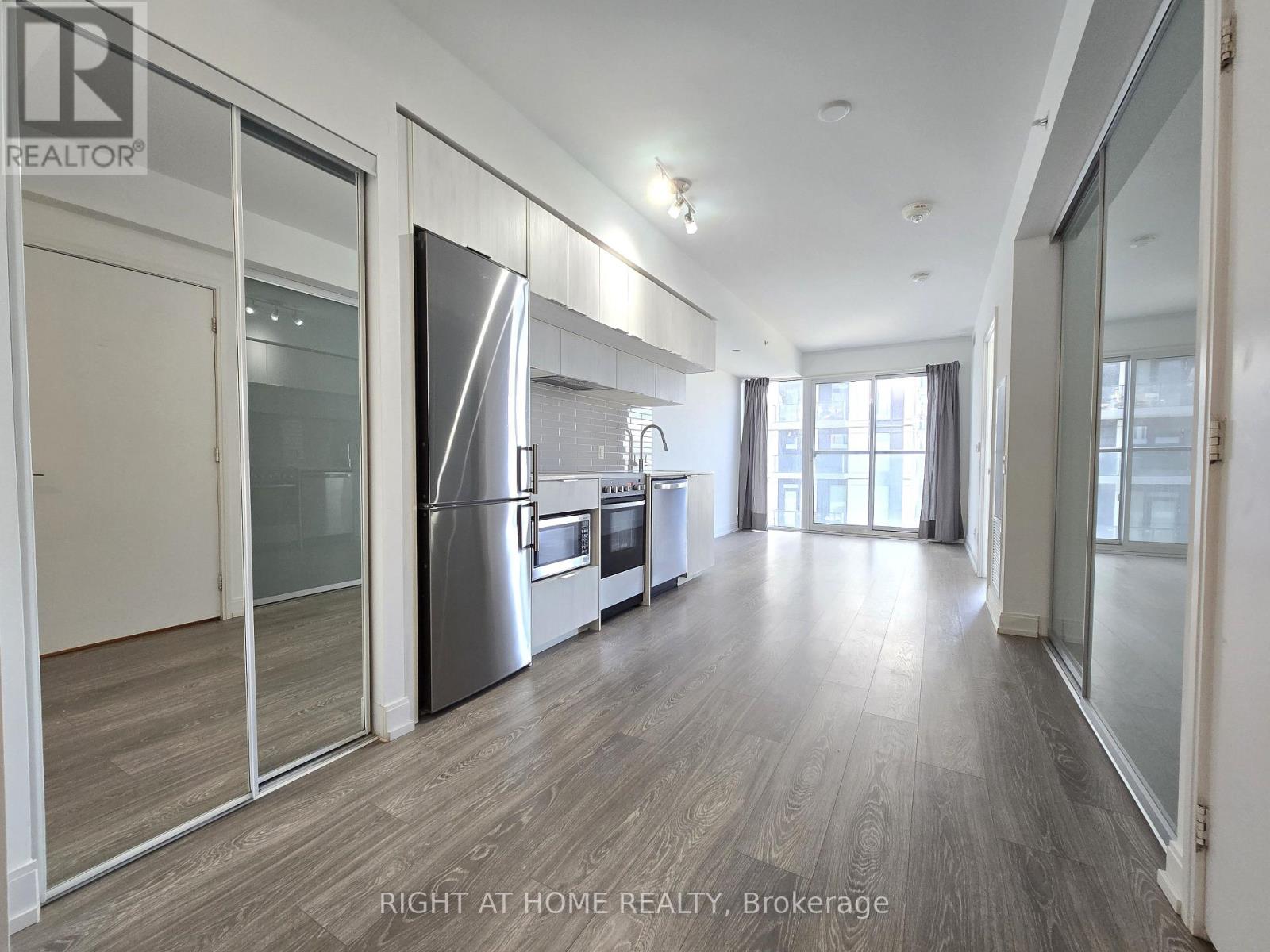 3802 - 181 Dundas Street E, Toronto, Ontario  M5A 4R6 - Photo 2 - C13121028