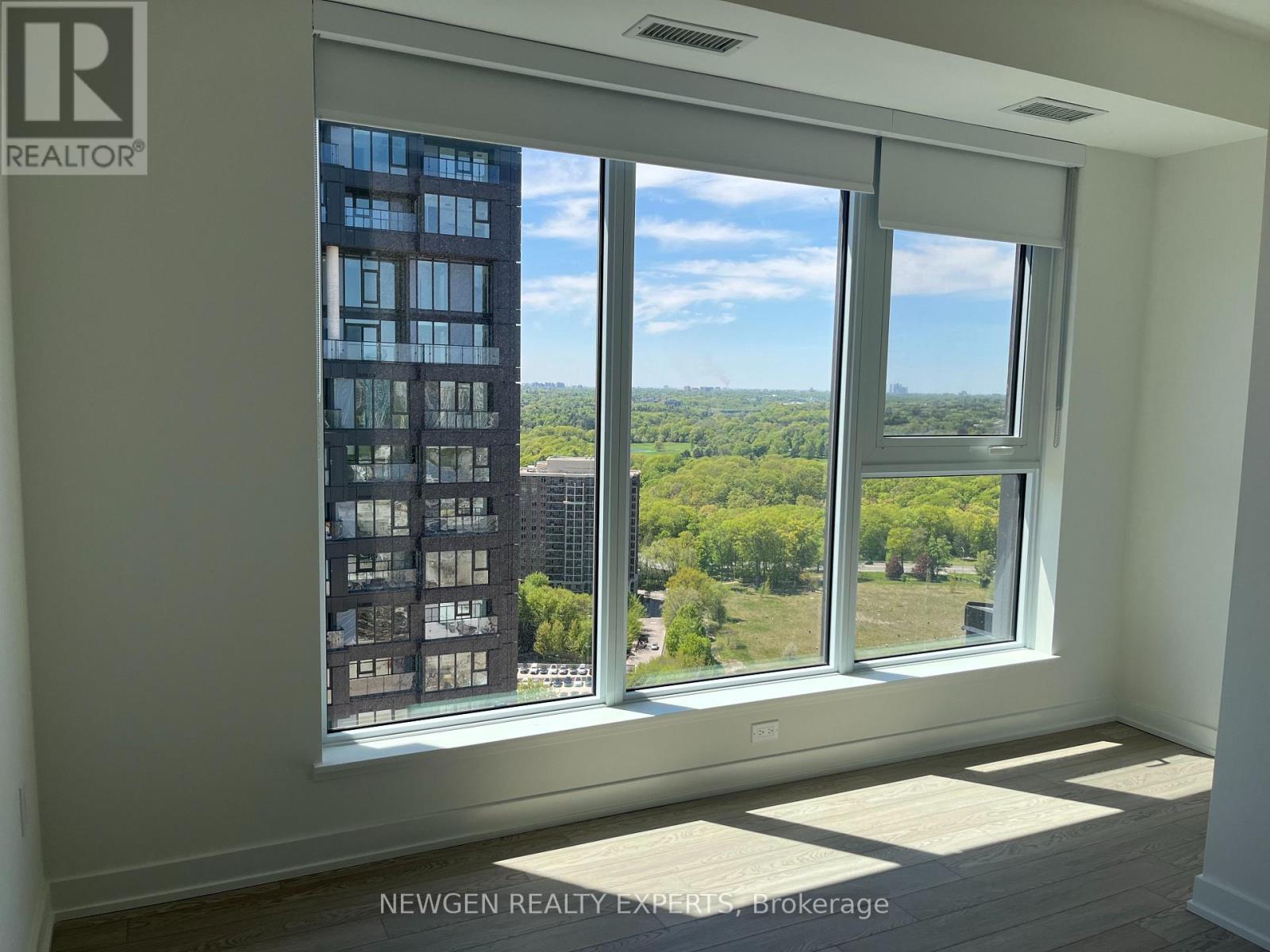 2703 - 5 Quarrington Lane, Toronto, Ontario  M3C 0S5 - Photo 13 - C13158816