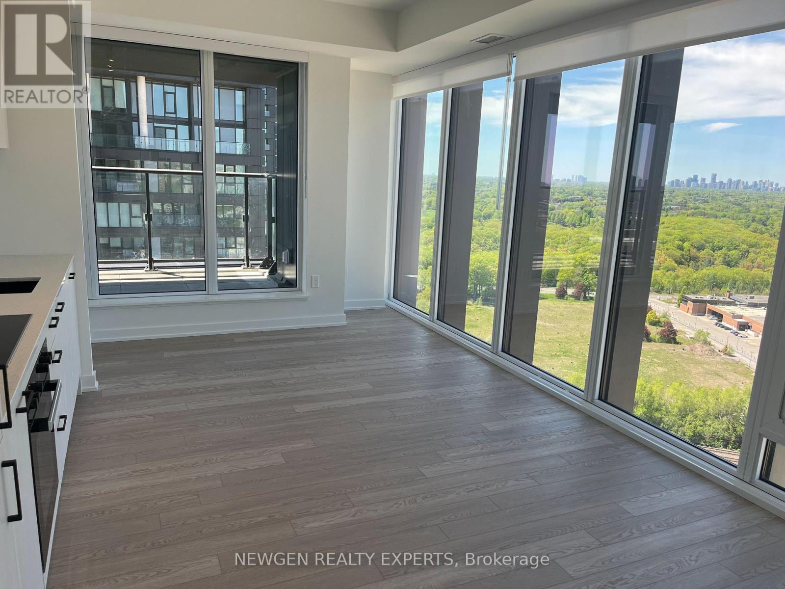 2703 - 5 Quarrington Lane, Toronto, Ontario  M3C 0S5 - Photo 14 - C13158816