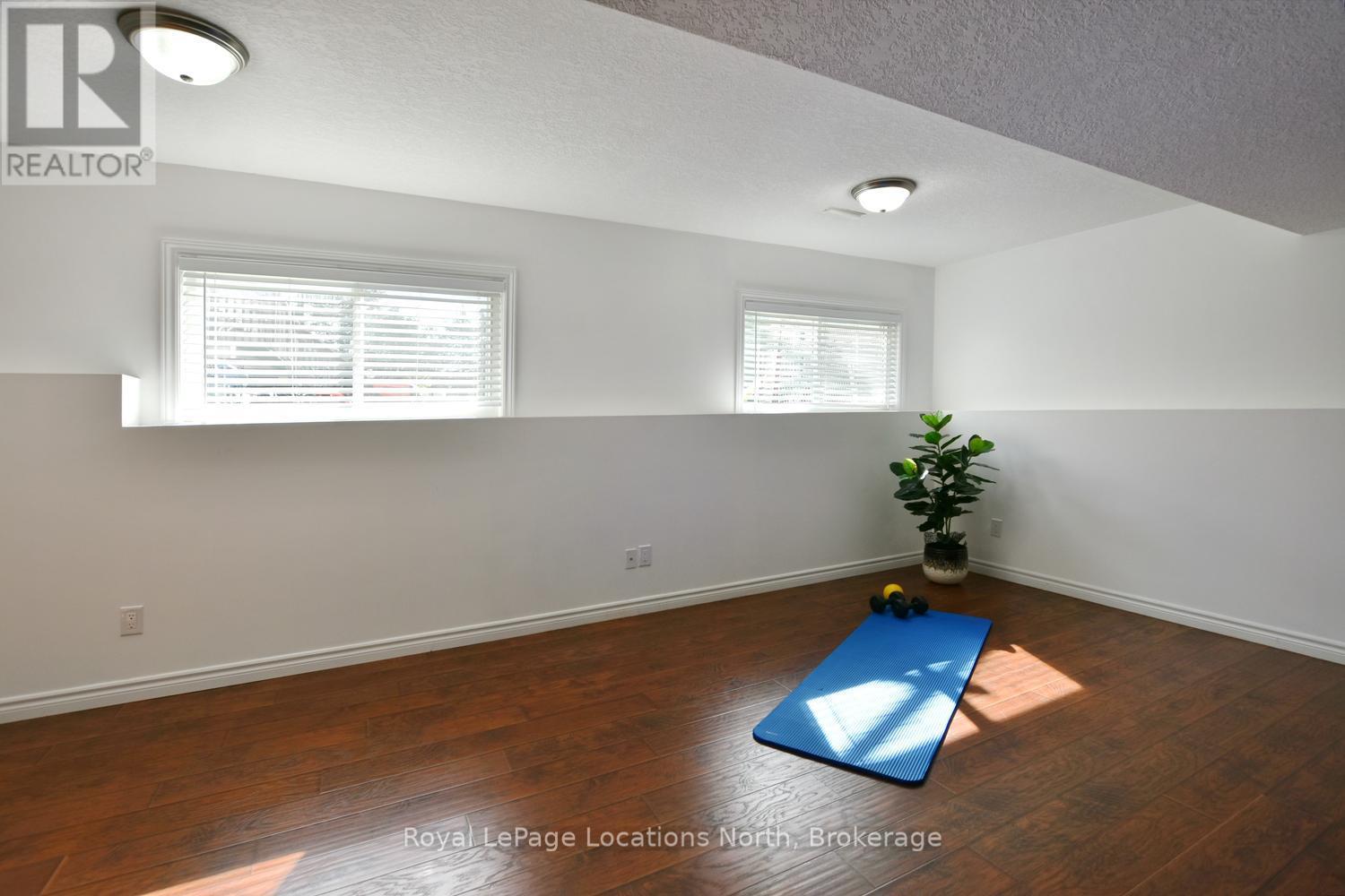 155 Lily Drive, Wasaga Beach, Ontario  L9Z 2Z5 - Photo 24 - S13160192