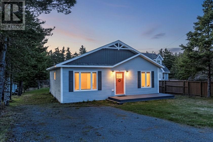 111-115 Neck Road, Bay Roberts, Newfoundland & Labrador