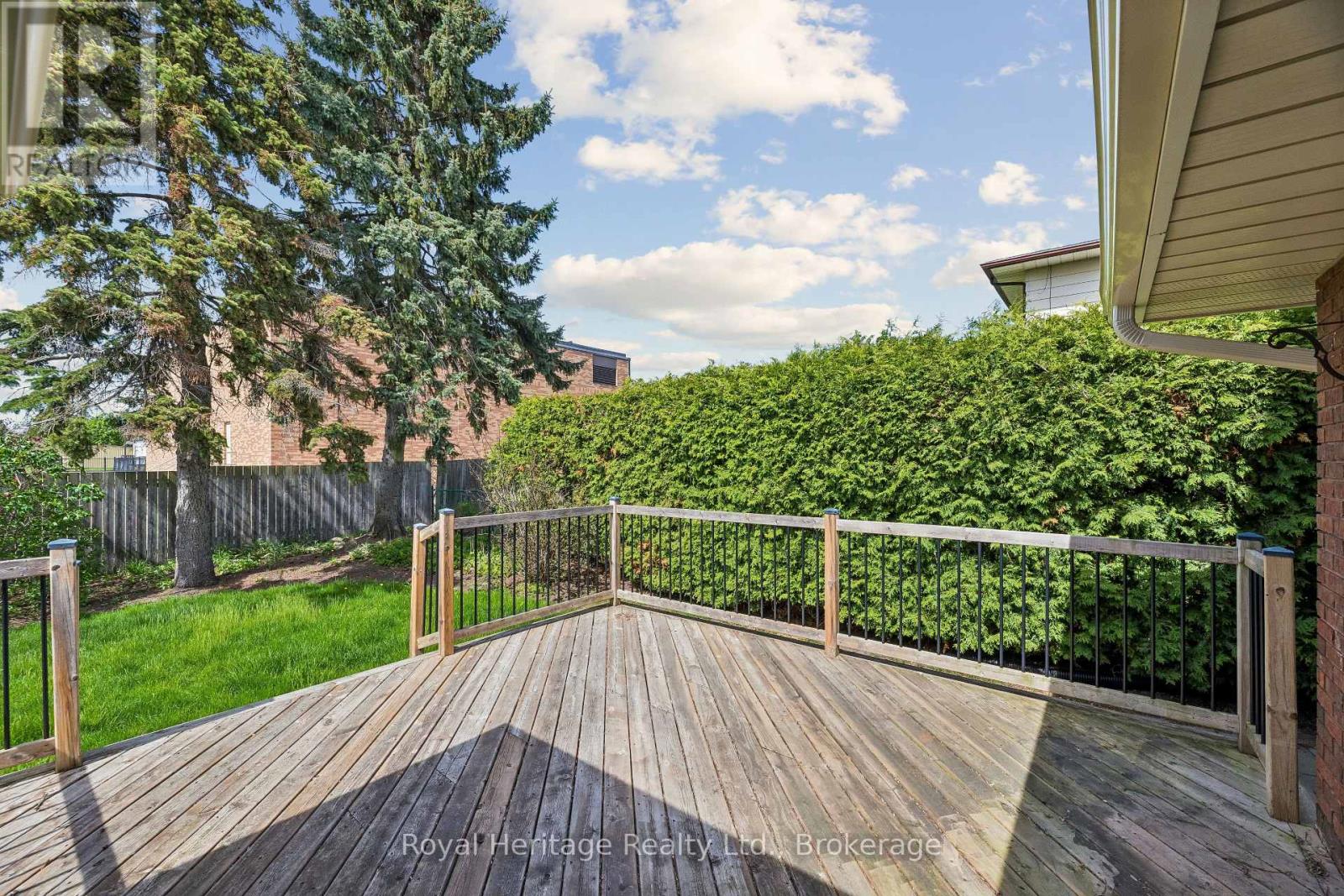 232 Beatrice Street W, Oshawa (Centennial), Ontario L1G 7M9 - Photo 37 - E13160112