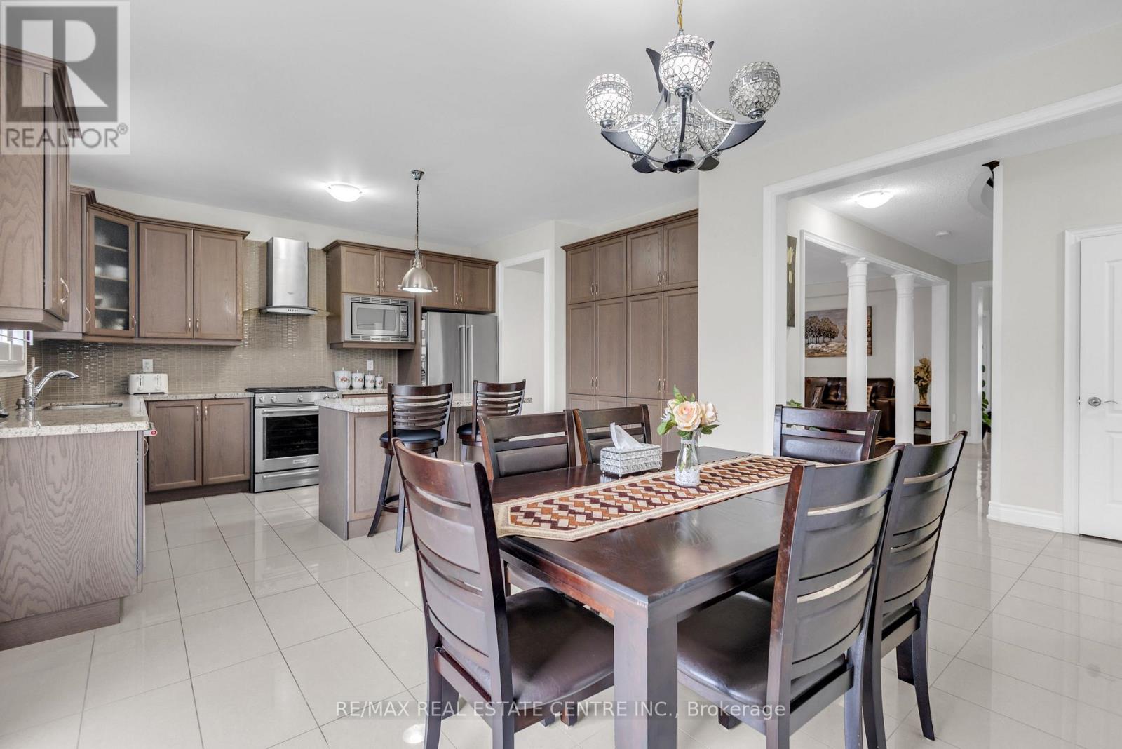 9 Glacier Road, Brampton, Ontario  L6X 5N1 - Photo 16 - W13159660