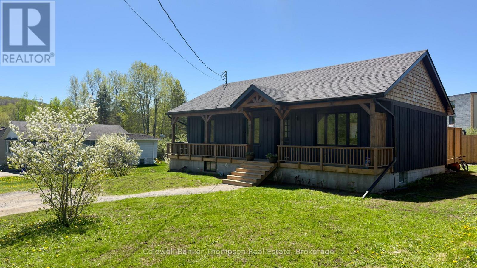 6 Kitchen Road S, Huntsville, Ontario P1H 1Y1 - Photo 2 - X13160142