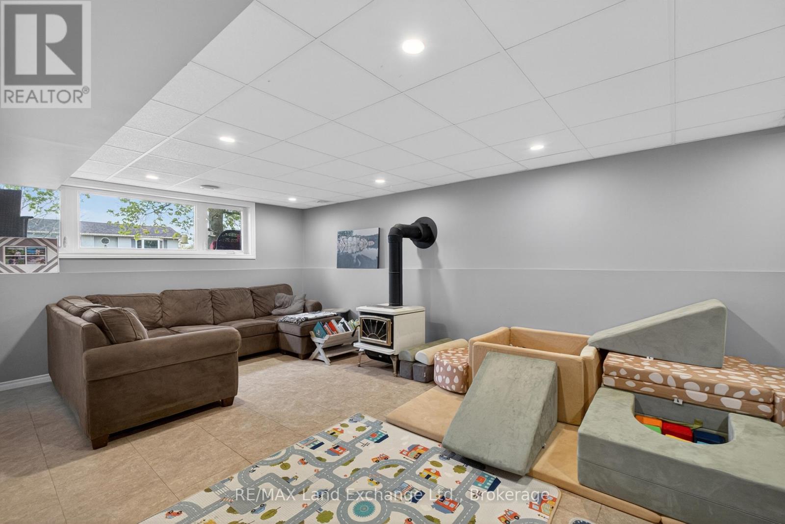 536 Evergreen Court, Kincardine, Ontario  N2Z 1V3 - Photo 23 - X13160212