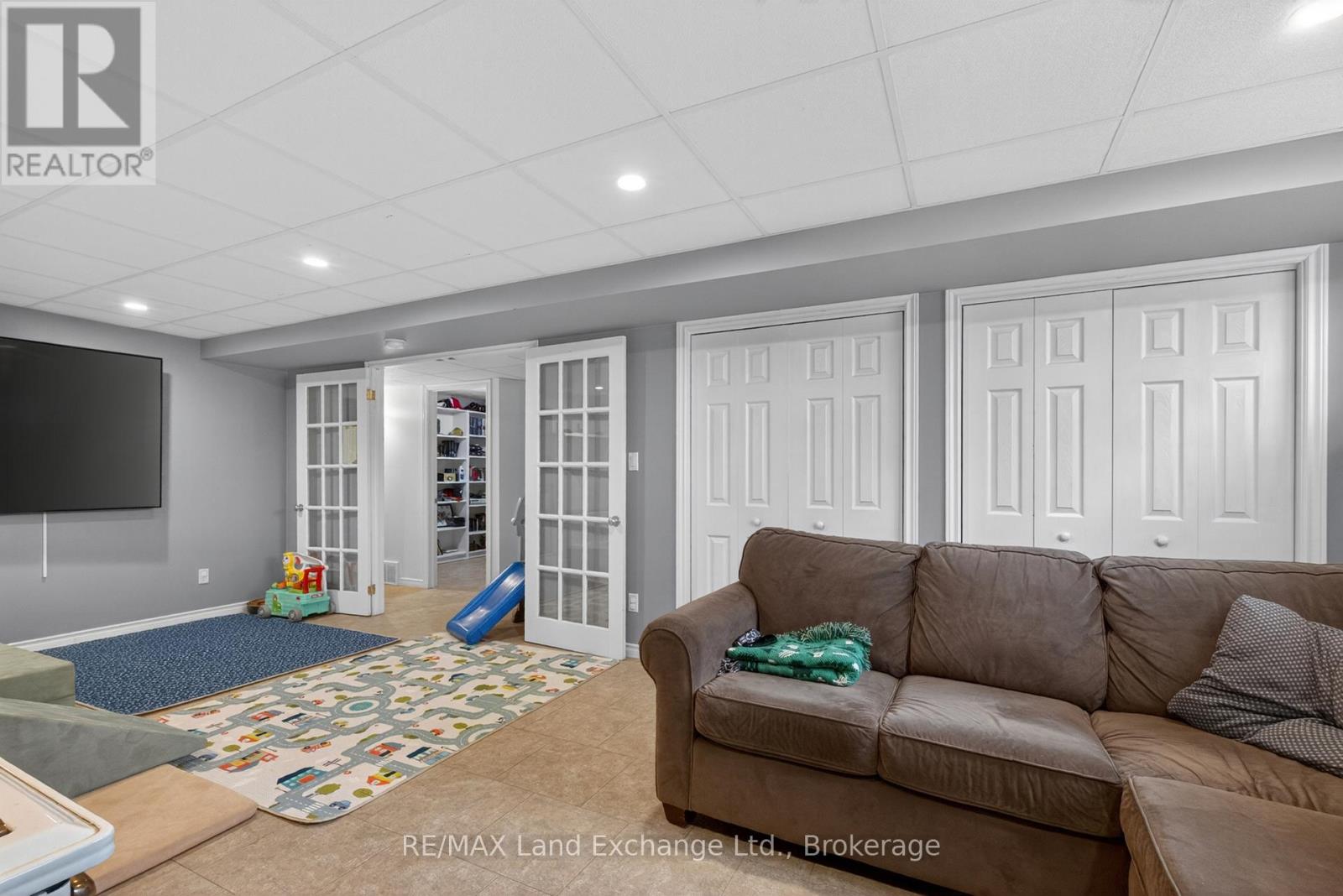536 Evergreen Court, Kincardine, Ontario  N2Z 1V3 - Photo 26 - X13160212