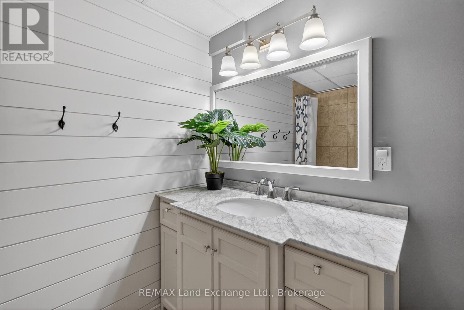 536 Evergreen Court, Kincardine, Ontario  N2Z 1V3 - Photo 35 - X13160212