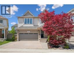 707 COMMONWEALTH Crescent, Kitchener, Ontario