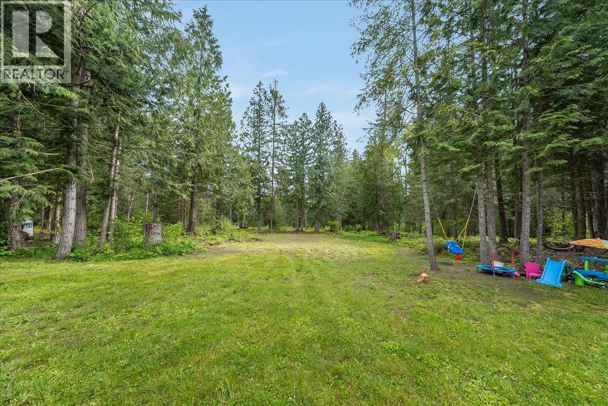 118 Liness Road, Salmo, British Columbia  V0G 1Z0 - Photo 18 - 10388127