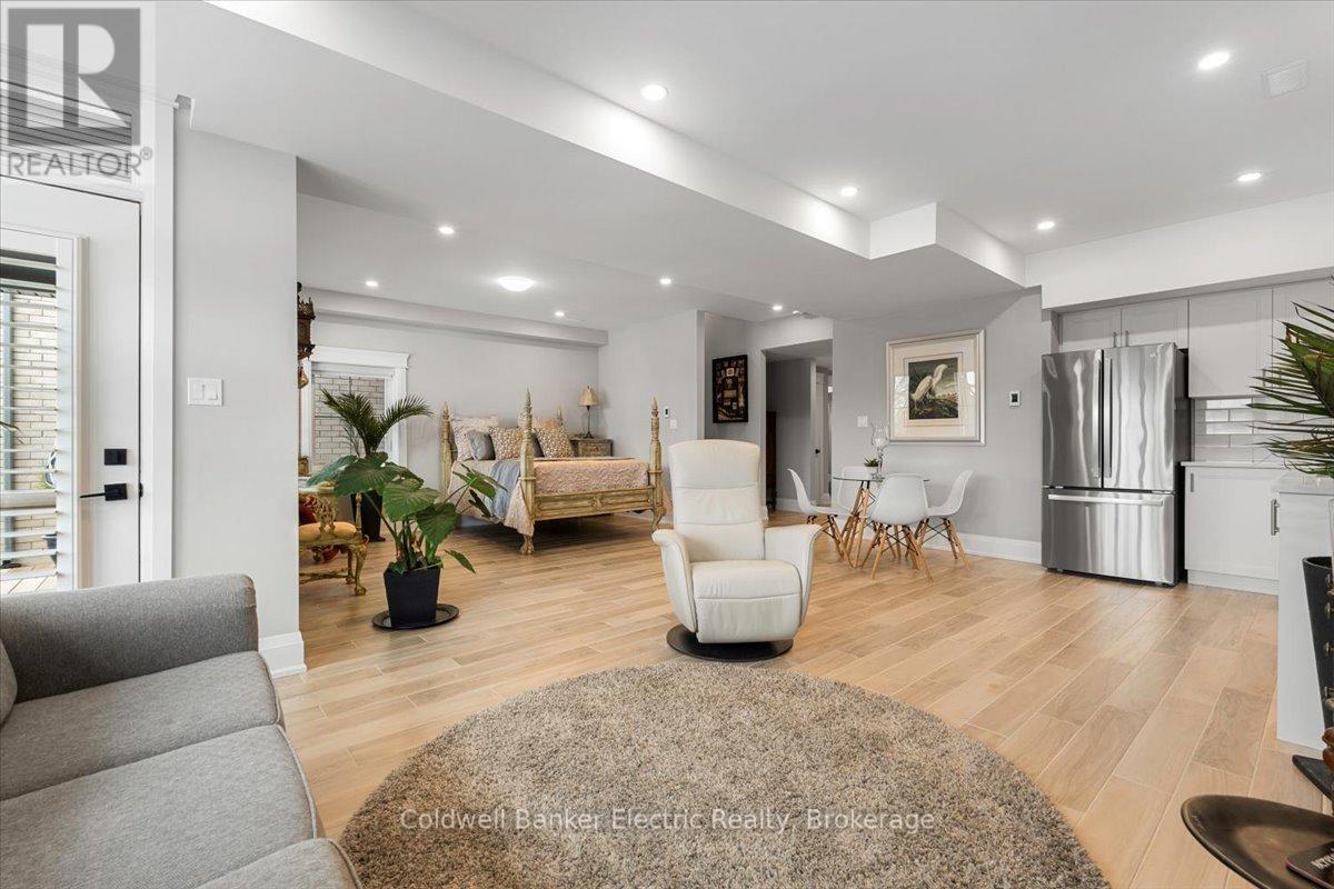 78 York Drive, Peterborough (Monaghan Ward 2), Ontario  K9K 0H7 - Photo 42 - X13160092
