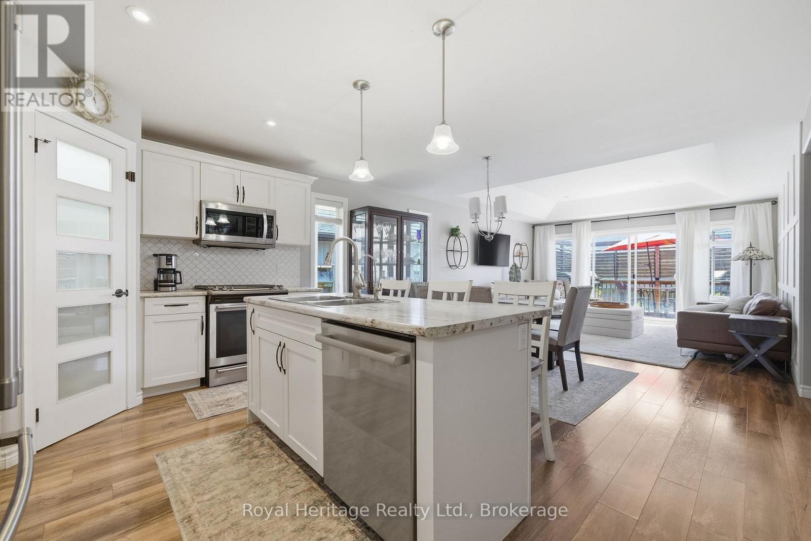 58 Glenview Crescent, Belleville, Ontario  K8P 0G3 - Photo 8 - X13160126