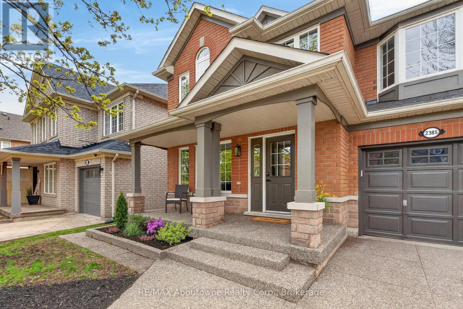2385 Guildstone Crescent, Oakville, Ontario  L6M 3Y8 - Photo 36 - W13086234