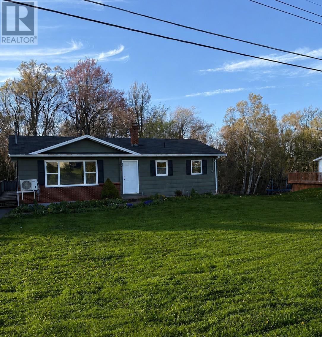 53 Dewar Drive, Stratford, Prince Edward Island