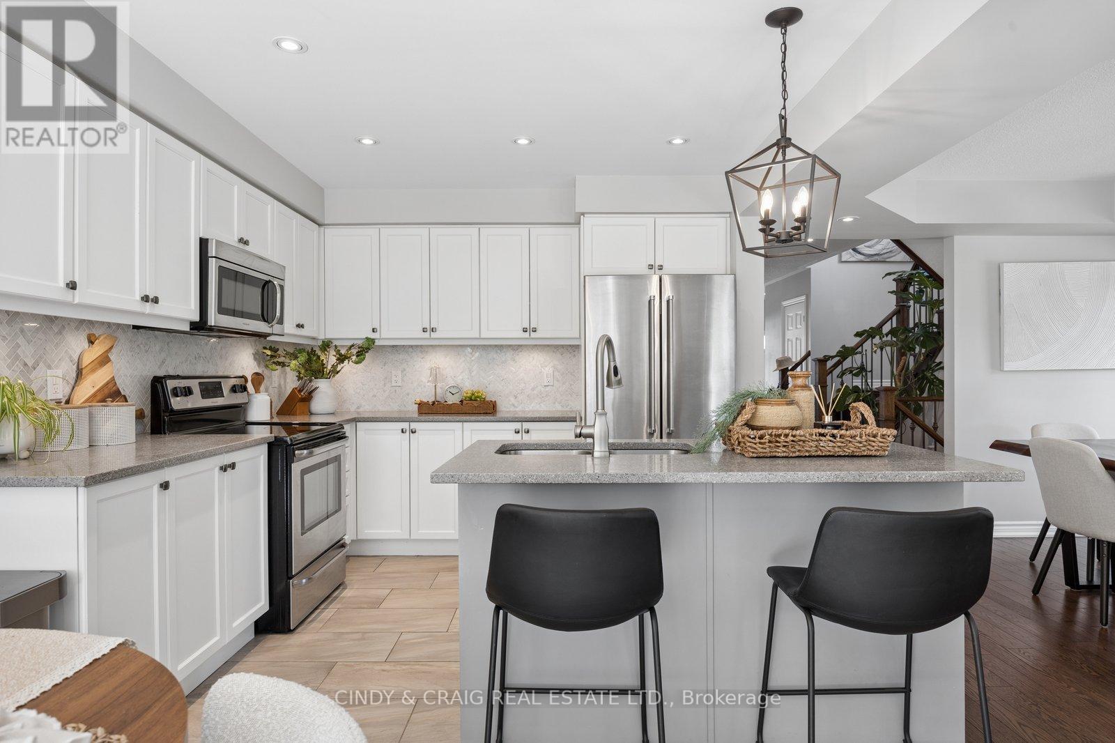 54 Arthur Trewin Street, Clarington, Ontario  L1E 0G5 - Photo 6 - E13160124