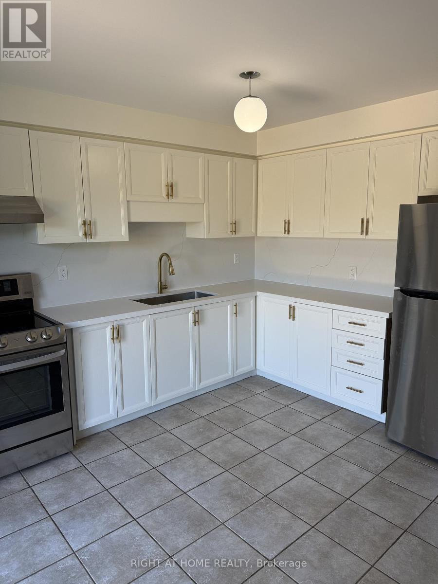 1566 Arcadia Square, Pickering, Ontario  L1V 6W6 - Photo 11 - E13160196
