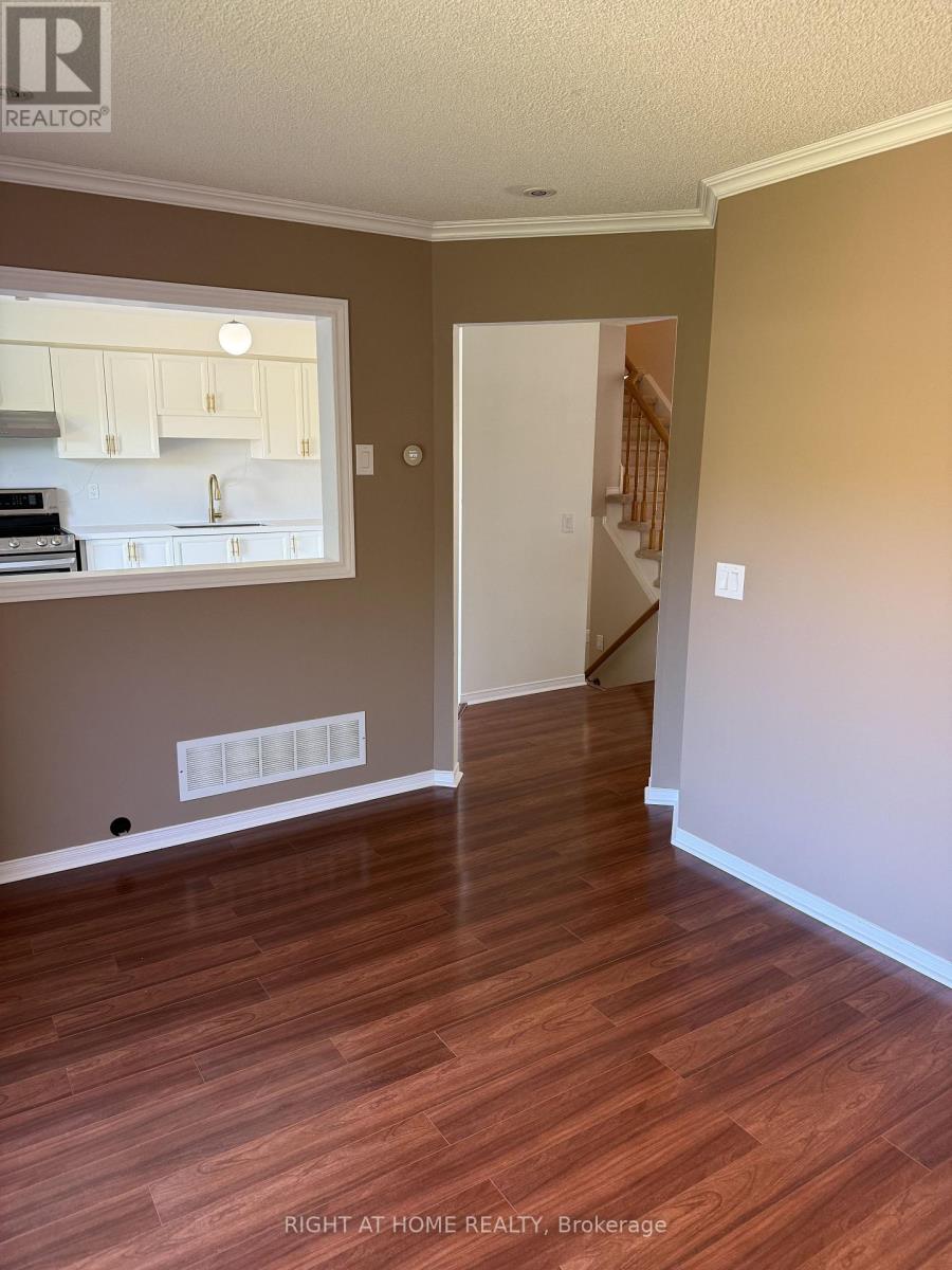 1566 Arcadia Square, Pickering, Ontario  L1V 6W6 - Photo 13 - E13160196