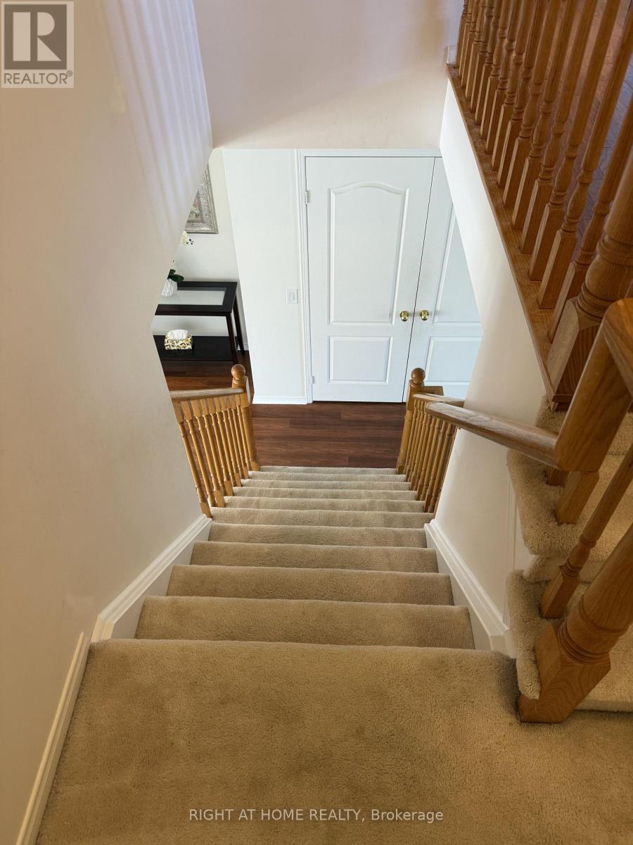 1566 Arcadia Square, Pickering, Ontario  L1V 6W6 - Photo 16 - E13160196