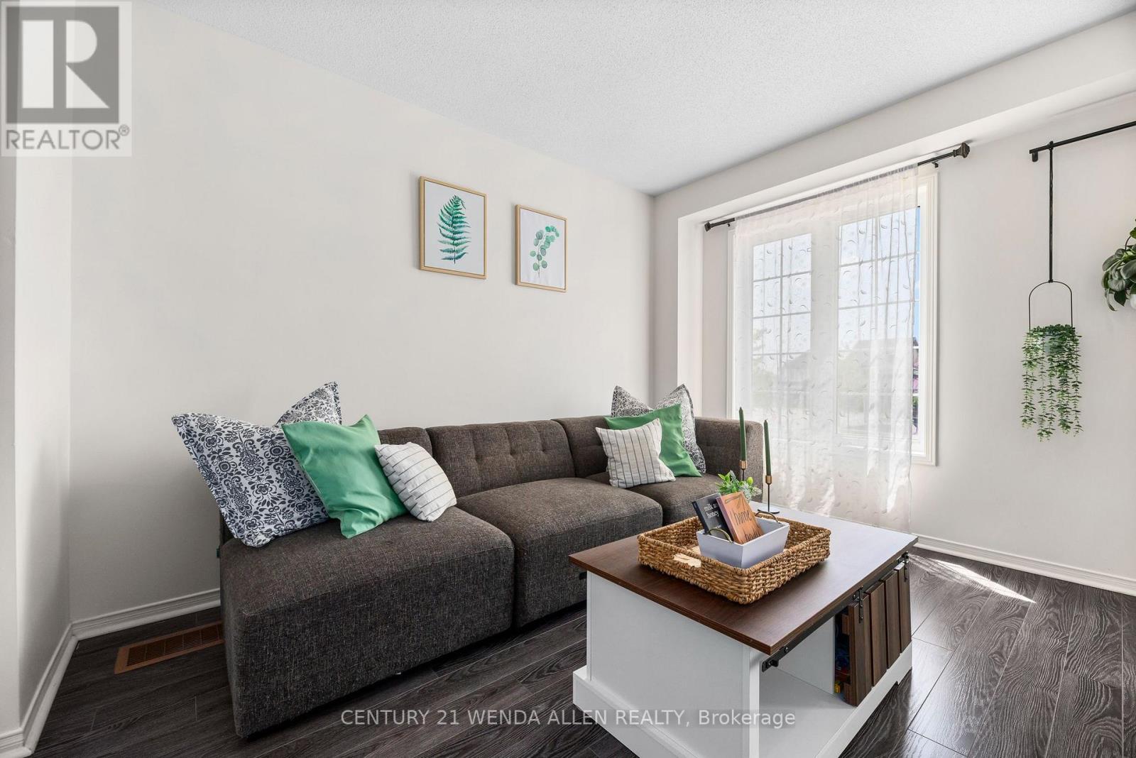 112 Goss Lane, Ajax, Ontario  L1Z 0K9 - Photo 11 - E13160234