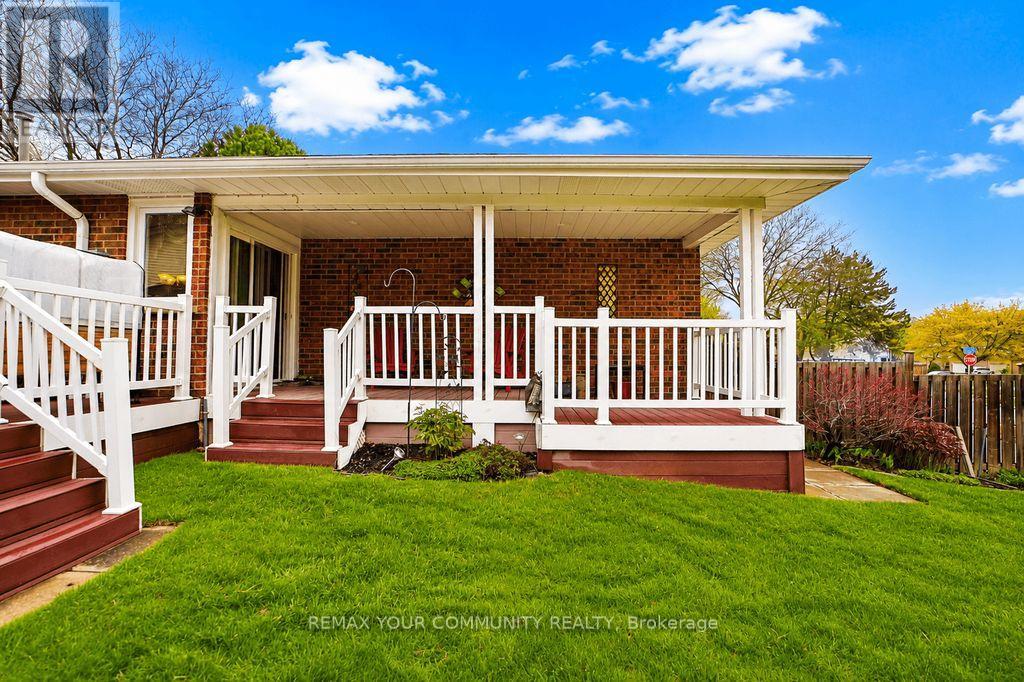 103 Muir Crescent, Whitby, Ontario  L3S 3G5 - Photo 47 - E13151452