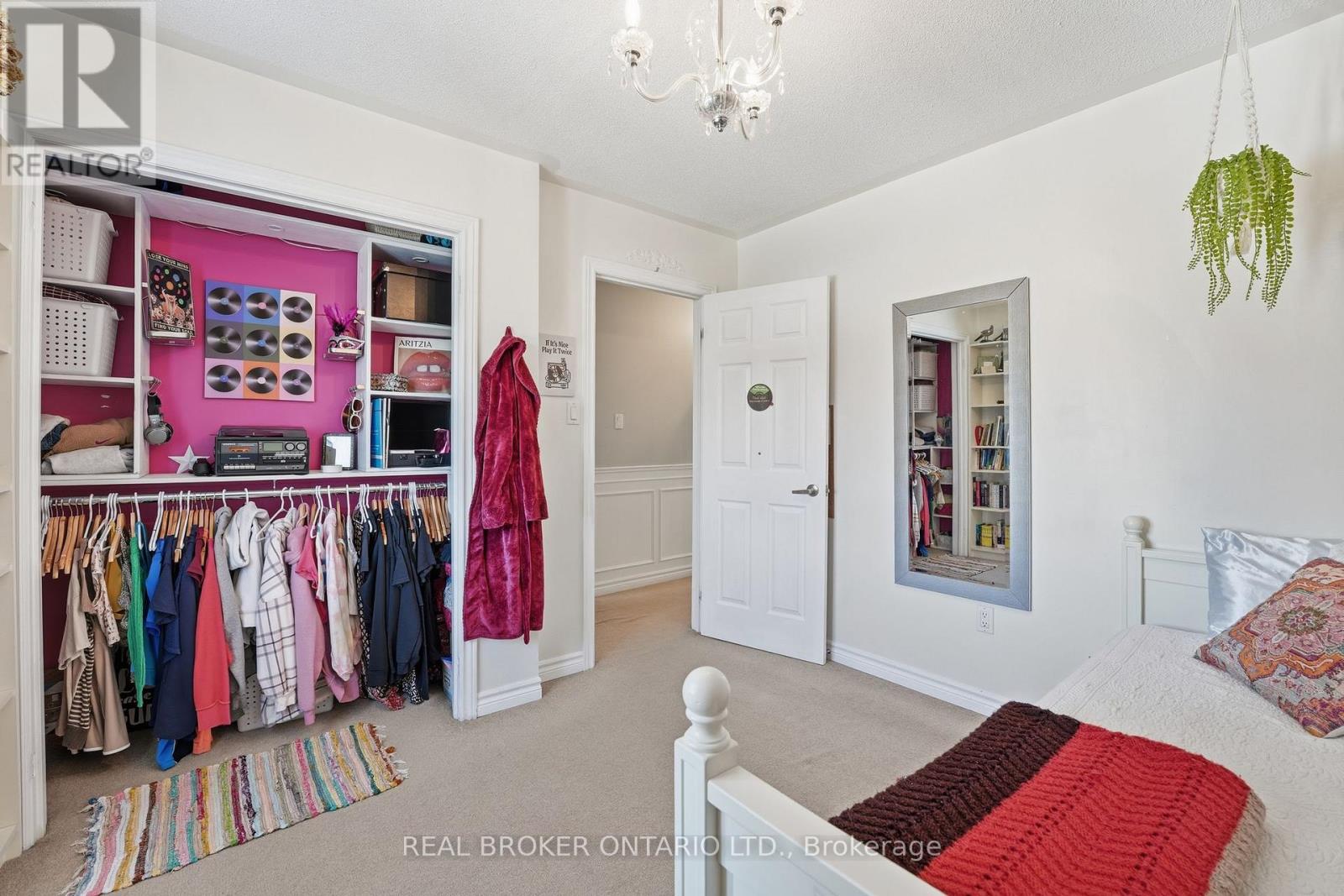 44 Saltzburg Crescent, Georgina, Ontario  L4P 4H3 - Photo 25 - N13142892