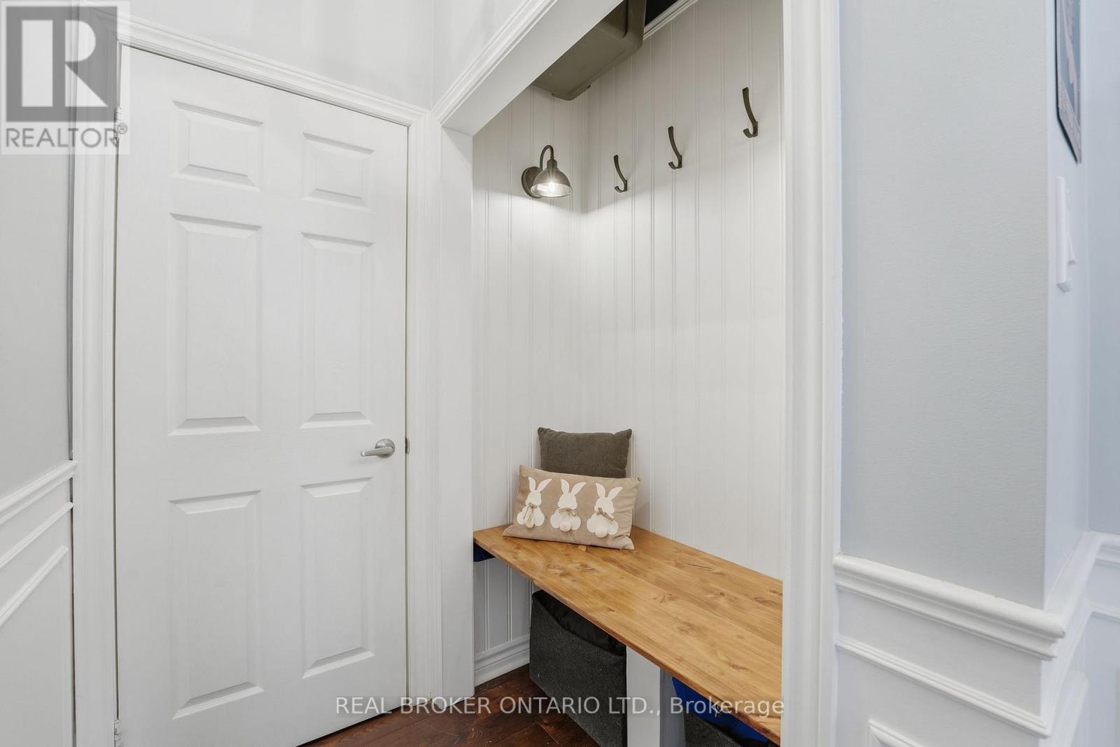 44 Saltzburg Crescent, Georgina, Ontario  L4P 4H3 - Photo 6 - N13142892
