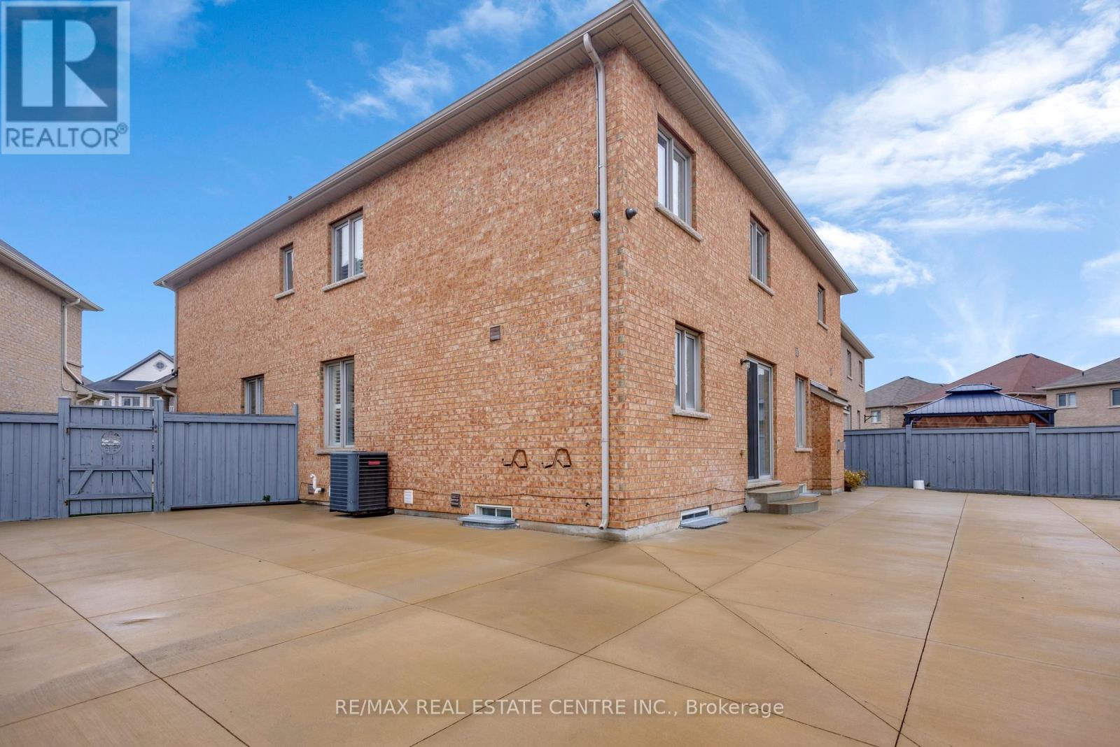 9 Glacier Road, Brampton, Ontario  L6X 5N1 - Photo 43 - W13159660