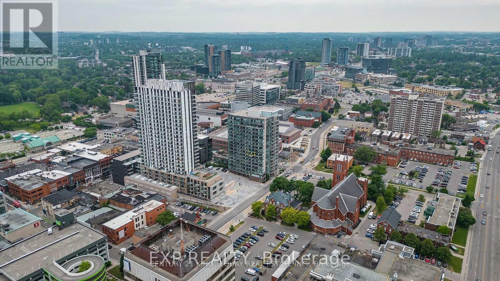1703 - 55 Duke Street W, Kitchener, Ontario  N2G 1A6 - Photo 2 - X13159860